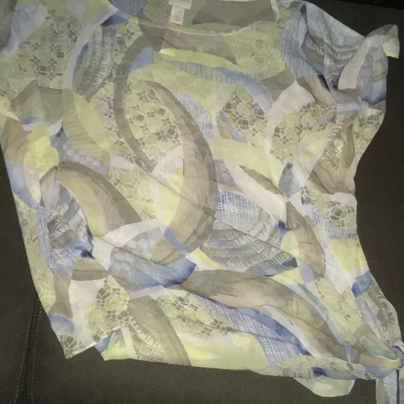 Chico’s top - Picture 2 of 4